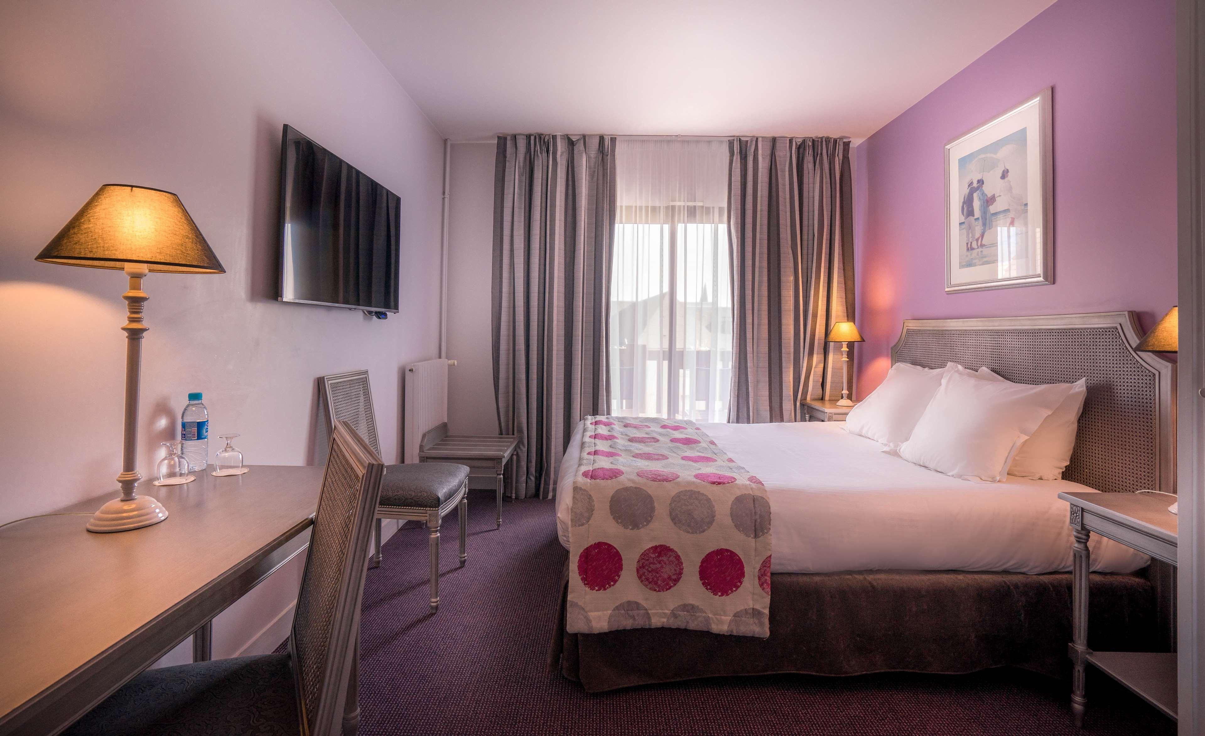 Best Western Plus Hostellerie Du Vallon Trouville-sur-Mer Exterior foto