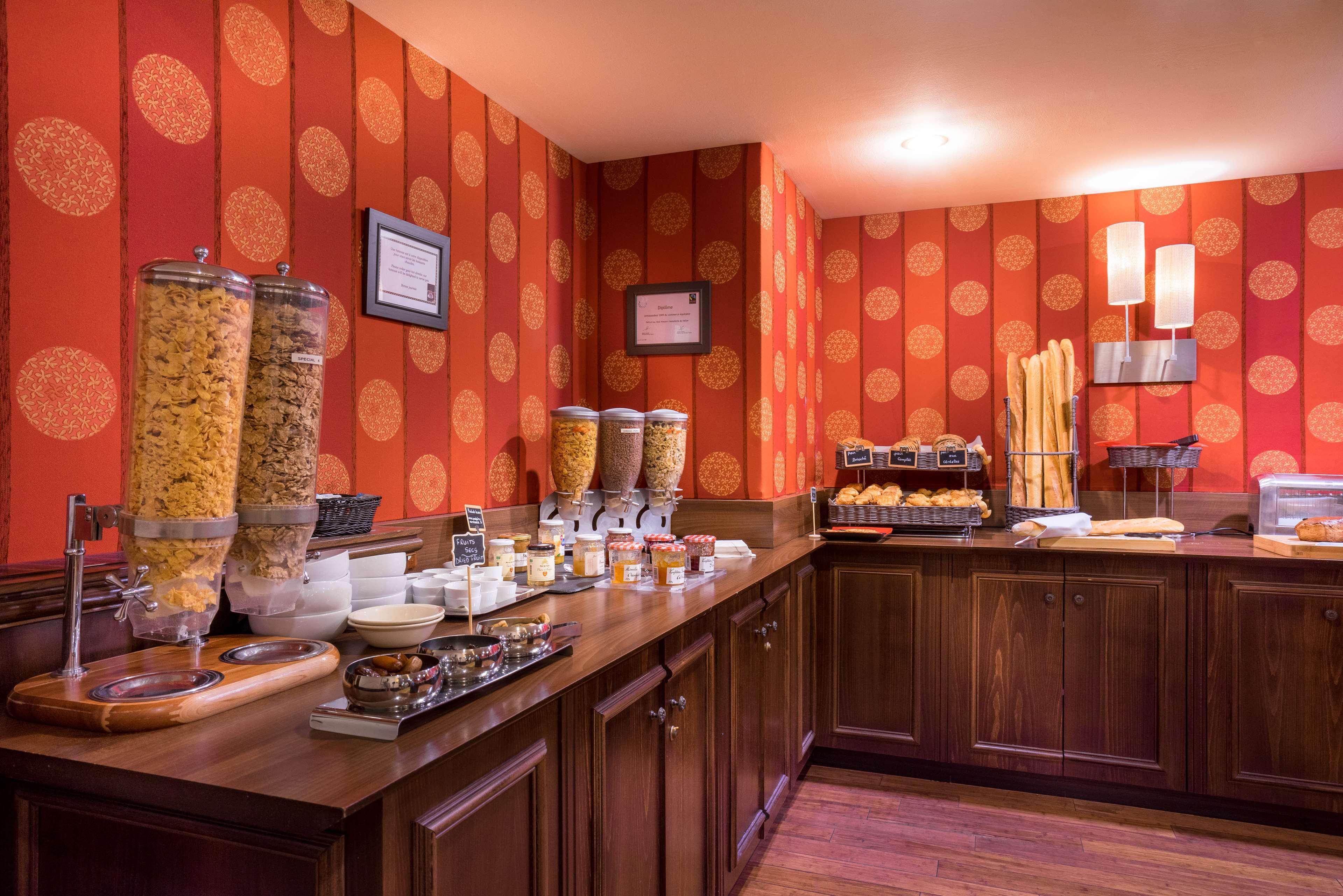 Best Western Plus Hostellerie Du Vallon Trouville-sur-Mer Exterior foto