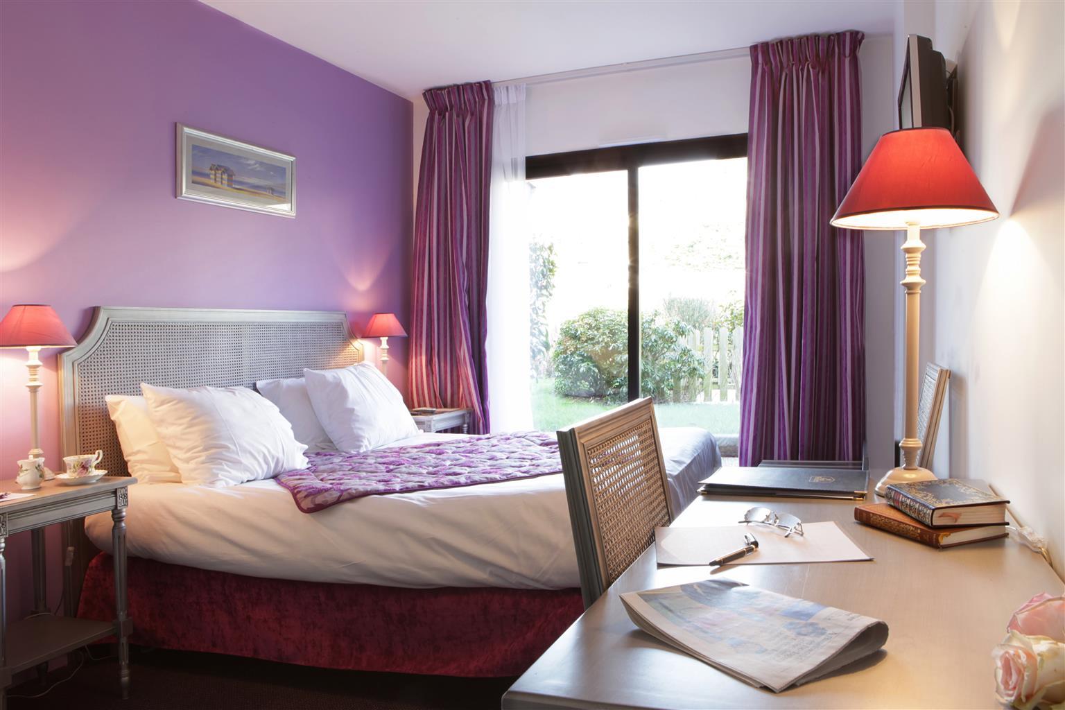 Best Western Plus Hostellerie Du Vallon Trouville-sur-Mer Exterior foto